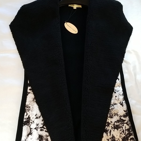 Mesh + Lace Sherpa Black & Silver Vest - Picture 8 of 16